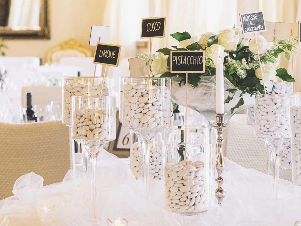 Confettata Cerimonia matrimonio Solive Franciacorta